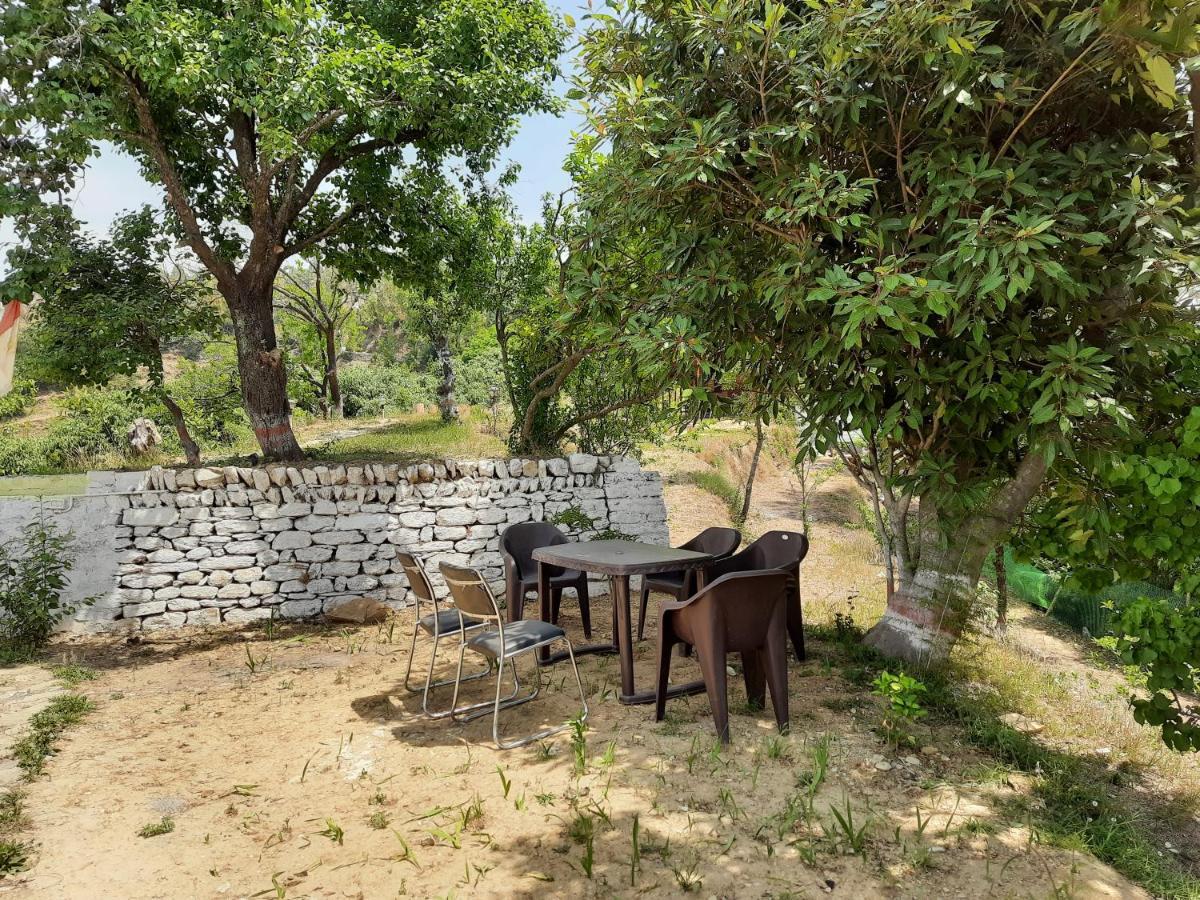 Mukteshwar Grand Retreat Dış mekan fotoğraf